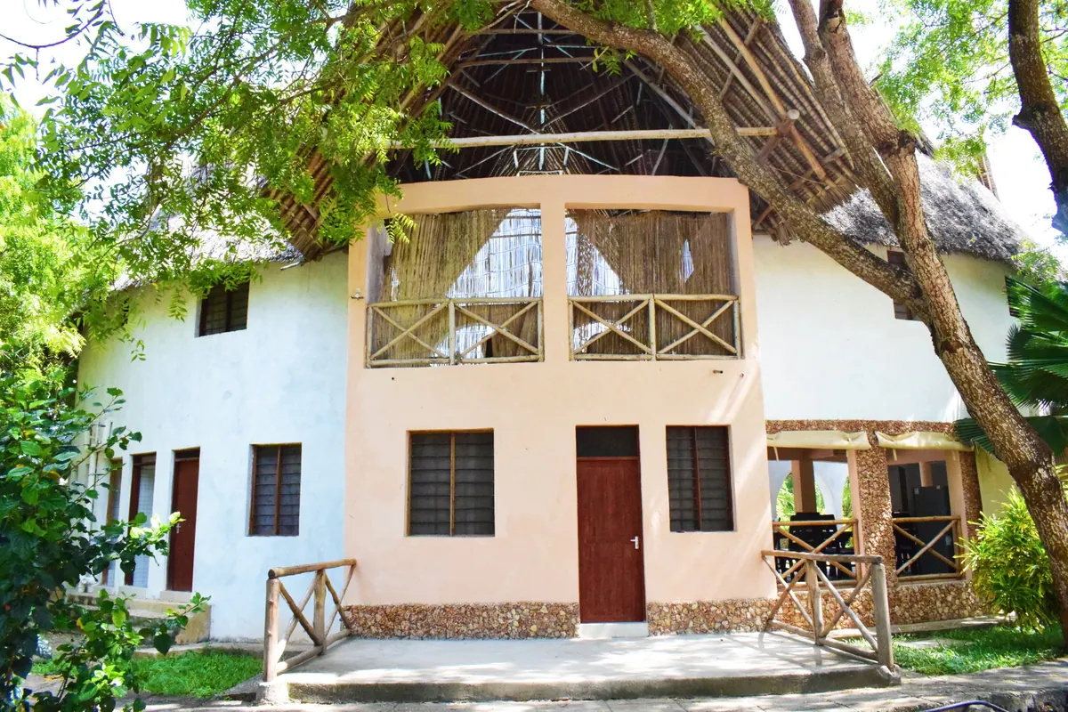 Exterior view of Raquel's Bliss boutique accommodation